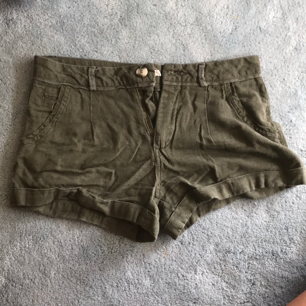 Cute Dark Green Shorts!